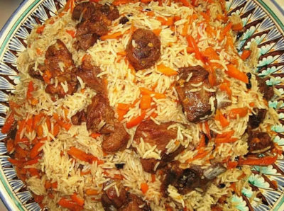 нужно ли закрывать крышку при варке плова. plov5. нужно ли закрывать крышку при варке плова фото. нужно ли закрывать крышку при варке плова-plov5. картинка нужно ли закрывать крышку при варке плова. картинка plov5. Многие считают плов очень сложным в приготовлении блюдом. Но все не так серьезно, как это можно себе представить, но очень вкусно. Как гласит узбекская пословица: «Если придется умереть — пусть это будет от плова». Главное разобраться во всех нюансах и правилах его приготовления. Один из самых волнуемых вопросов кулинаров — накрывать плов крышкой или нет в процессе приготовления?
