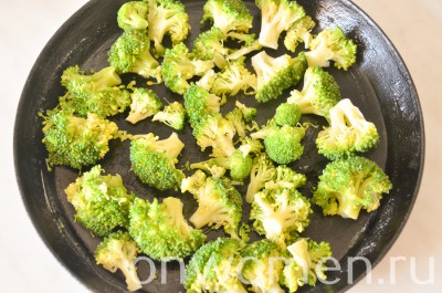 omlet-s-brokkoli-i-syrom-v-duhovke4